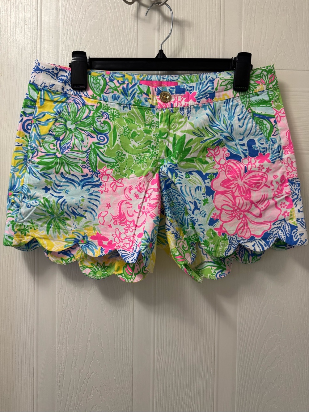 Lilly Pulitzer Multicolor Floral Scallop-Hem High-Waist Shorts